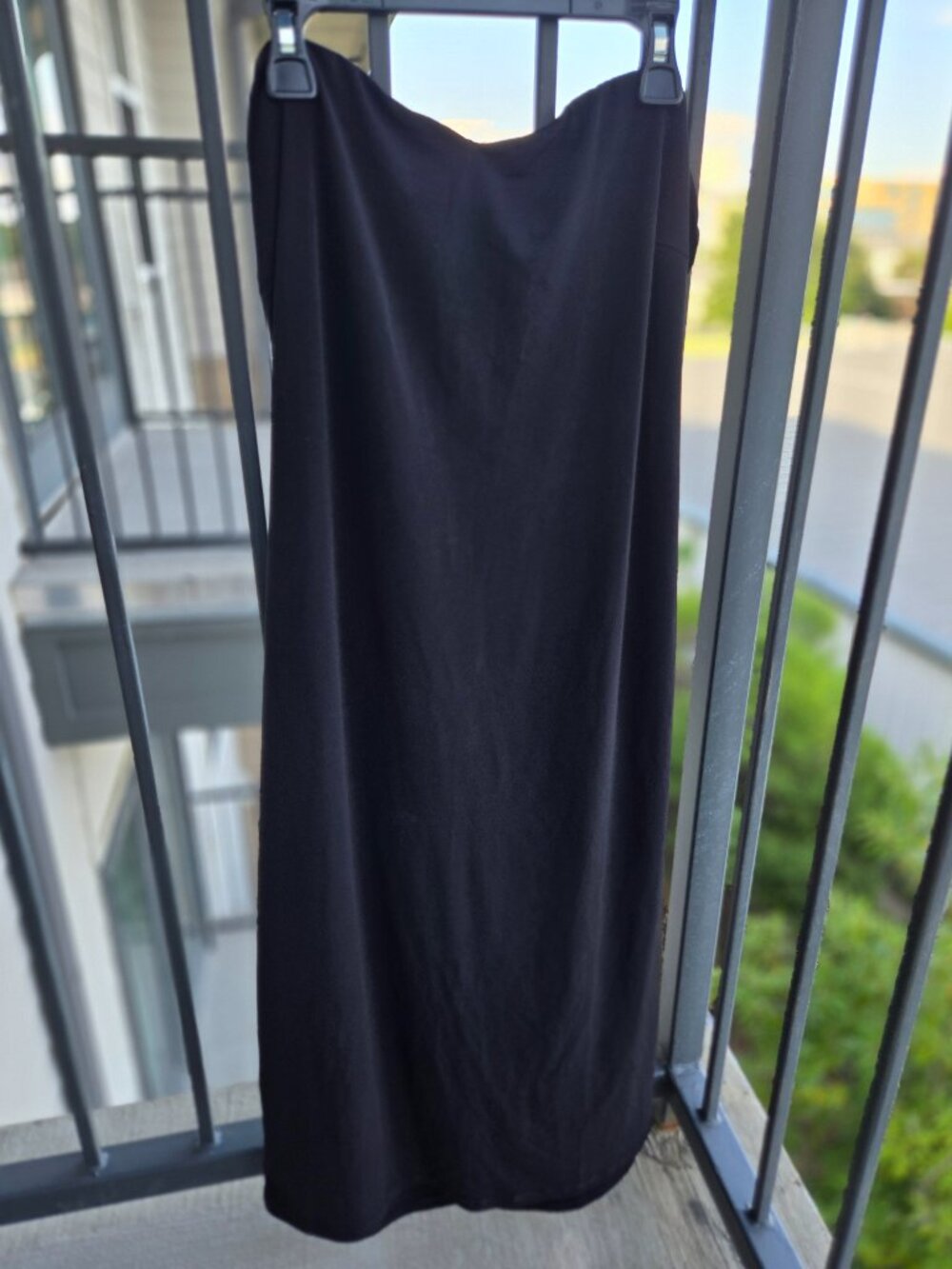 Strapless Black Backless Dress